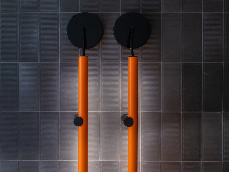 Agape Dot Line Lampada da parete