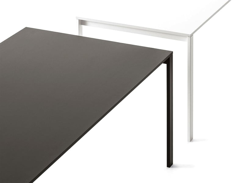 Kristalia Be-Easy Tavolo Fisso - L. 123 x P. 79 cm / Nero Ingo 0720 / Gambe Nere
