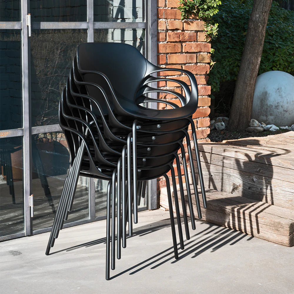 Seduta Ops! – Design Sostenibile in Polipropilene Riciclato o Tetrapak