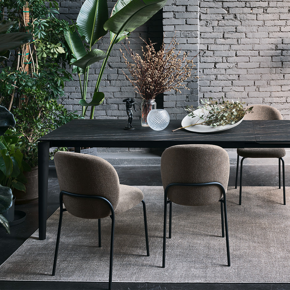 Tavolo Artic – Design Moderno e Allungabile per la Tua Sala da Pranzo