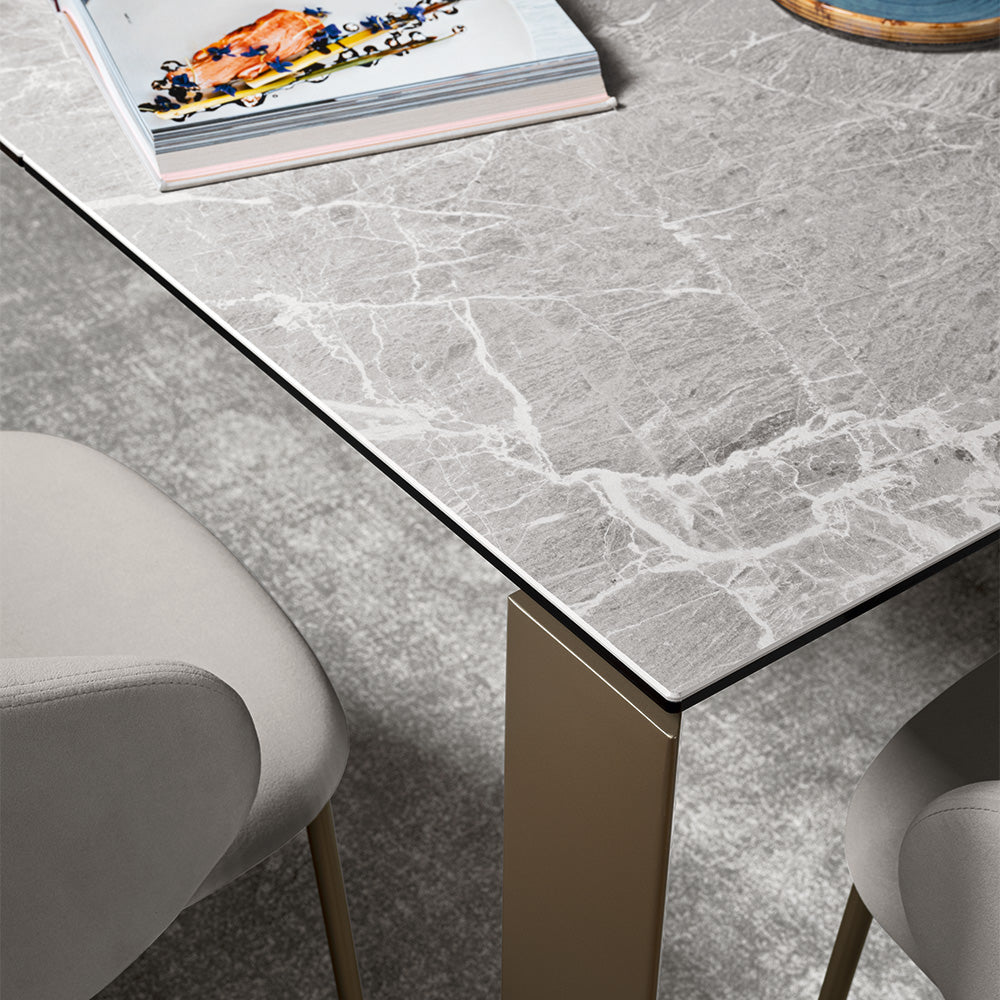 Tavolo GATE Eleganza in Movimento