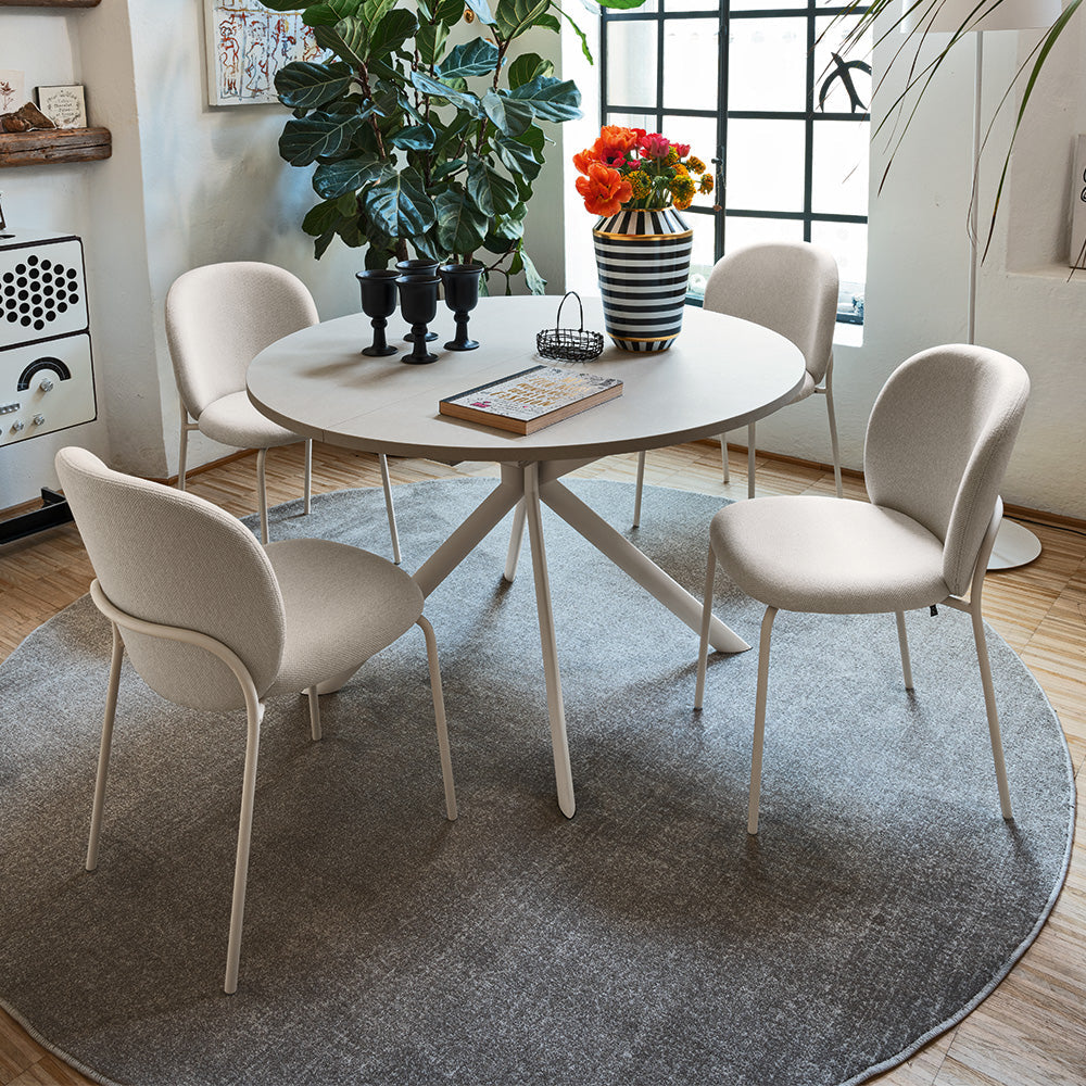 Tavolo Estensibile GIOVE con Piano Tondo e Gambe Inclinate in Metallo