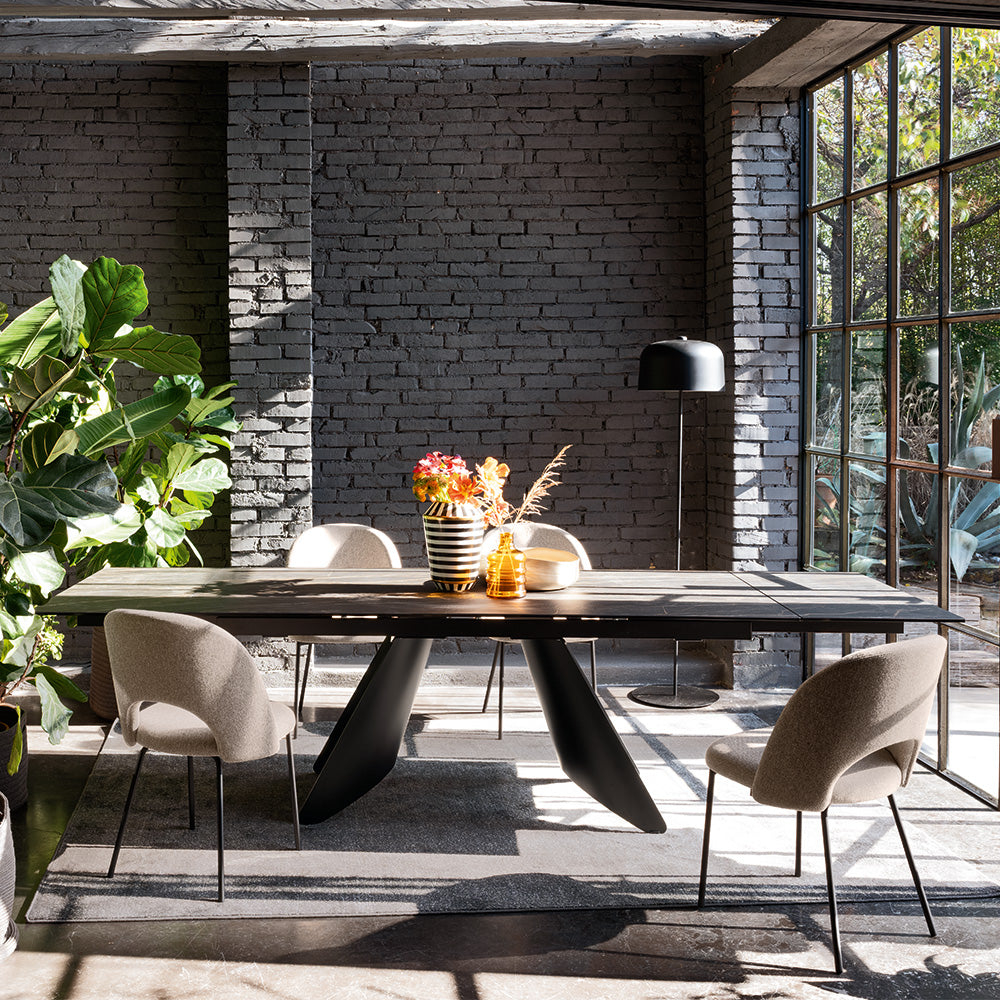 Tavolo Orion Rettangolare – Design Elegante in Ceramica o Nobilitato