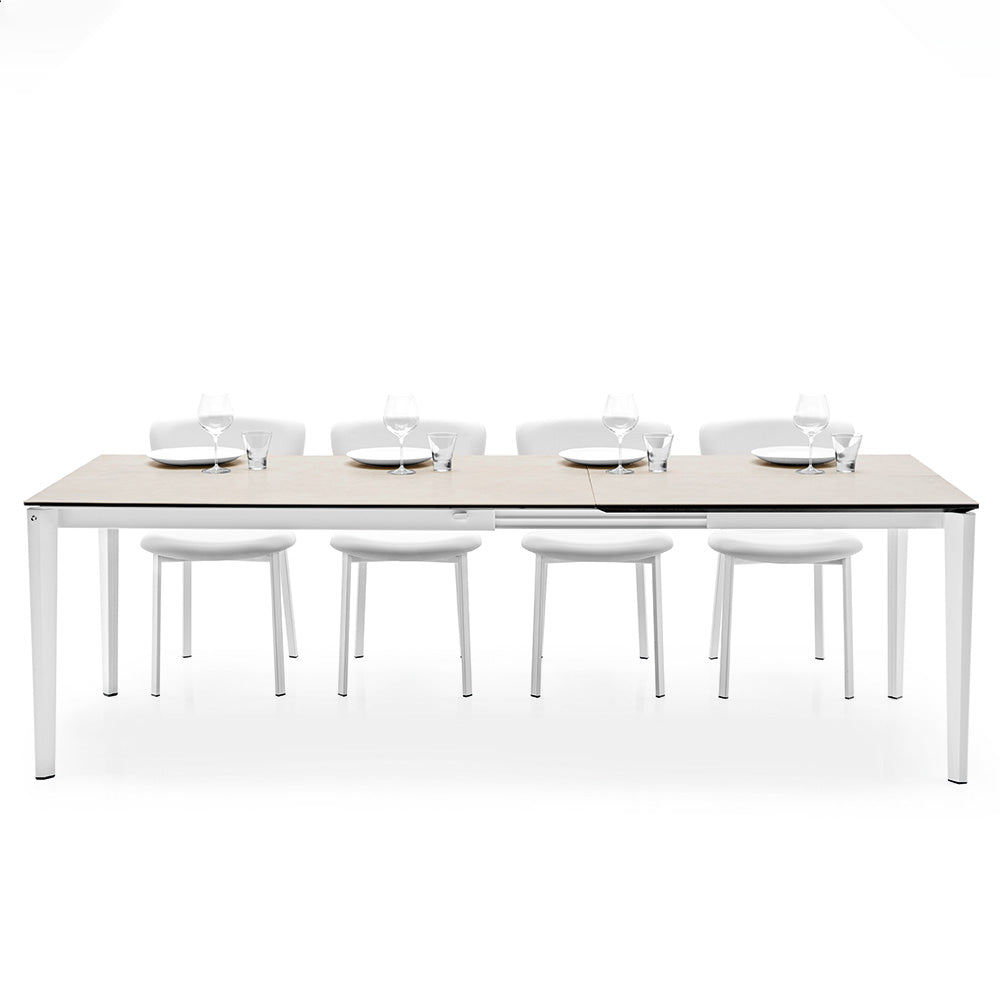 Tavolo Pentagon Fast – Allungabile con Piano in Ceramica e Base in Metallo Design