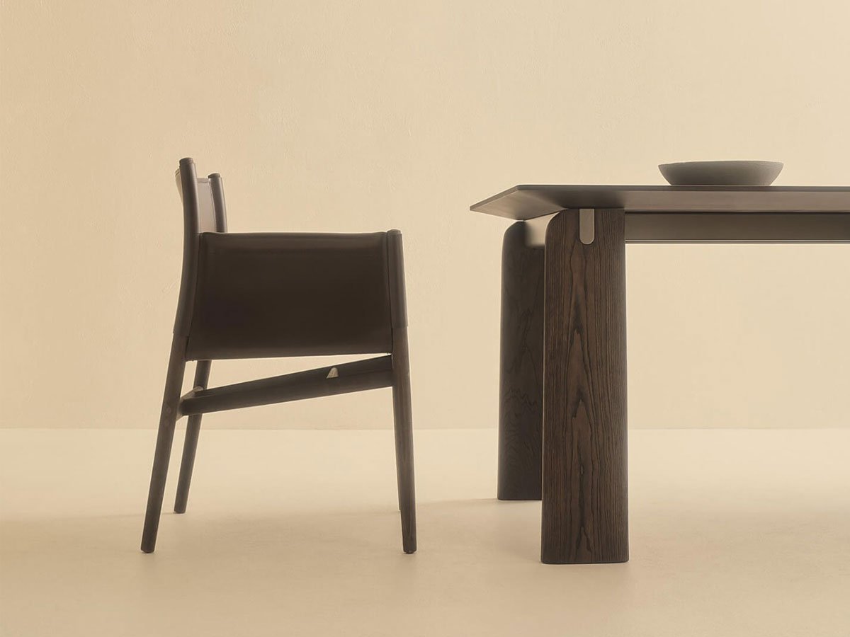 Lema Ayon Sedia con Braccioli