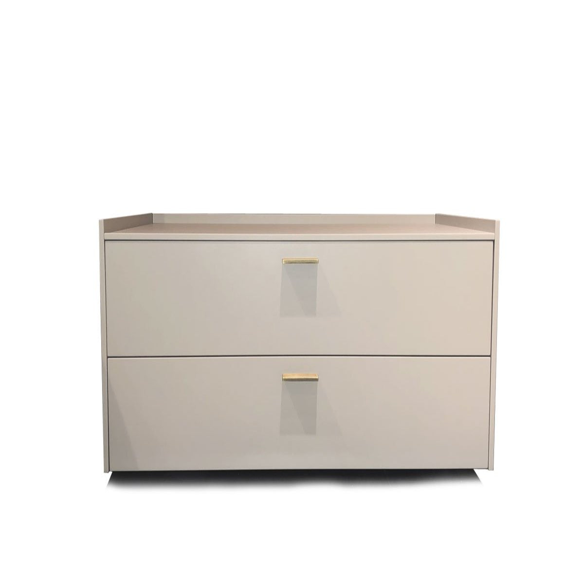 Lema Comodino 2 cassetti 81x39 - Maniglia LT40 Vernice Bronzo Patinato - Finitura piano vassoio 913 Ghiaia | Il mio negozio