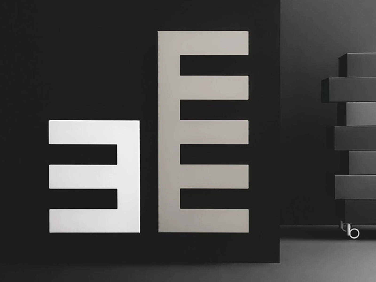 Antrax IT Pettine Radiatore a Parete - Bianco