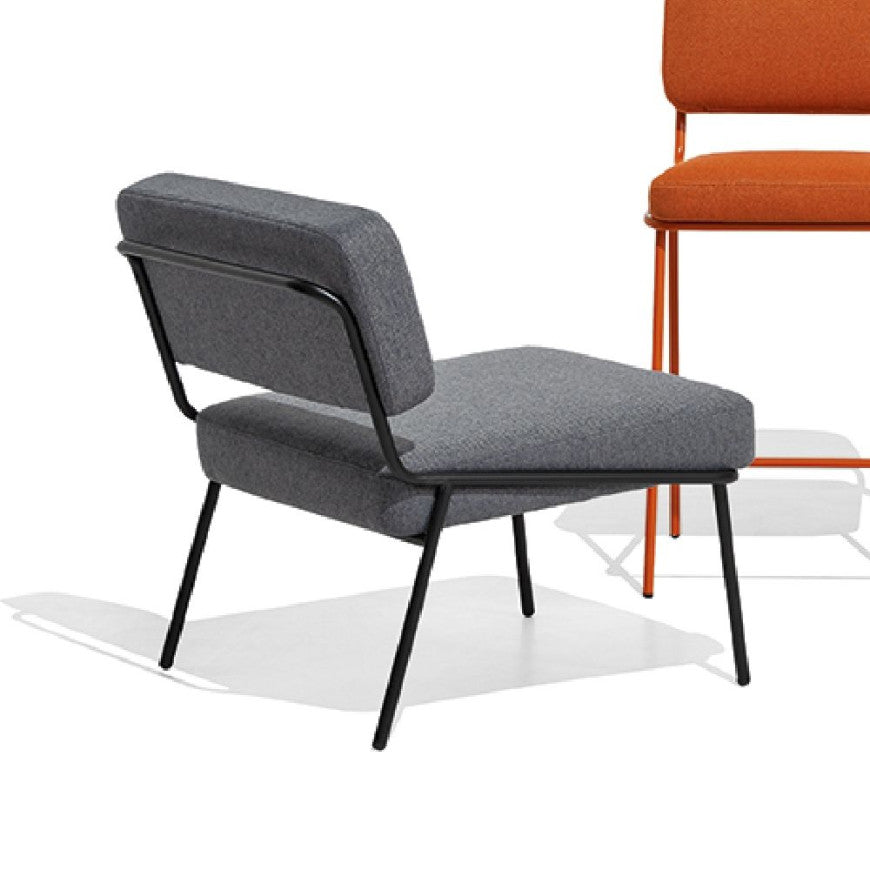 Abitarearreda Poltrona con struttura in metallo e seduta in tessuto Sixty | Il mio negozio