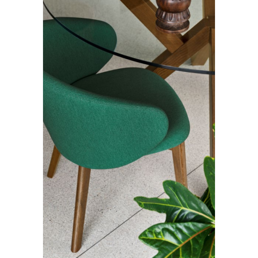 Poltrona Tuka imbottita o in polipropilene Connubia