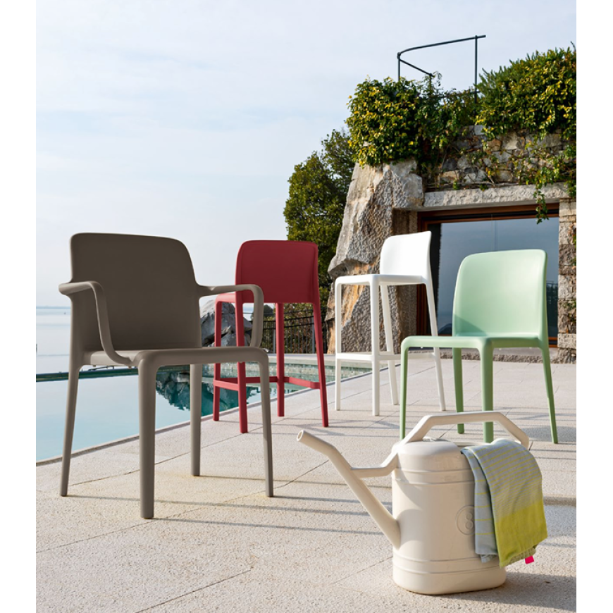 Abitarearreda Sedia Bayo monoscocca in polipropilene Connubia | Il mio negozio