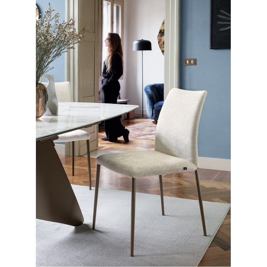 Abitarearreda Sedia Atlas con schienale flessibile Connubia | Il mio negozio