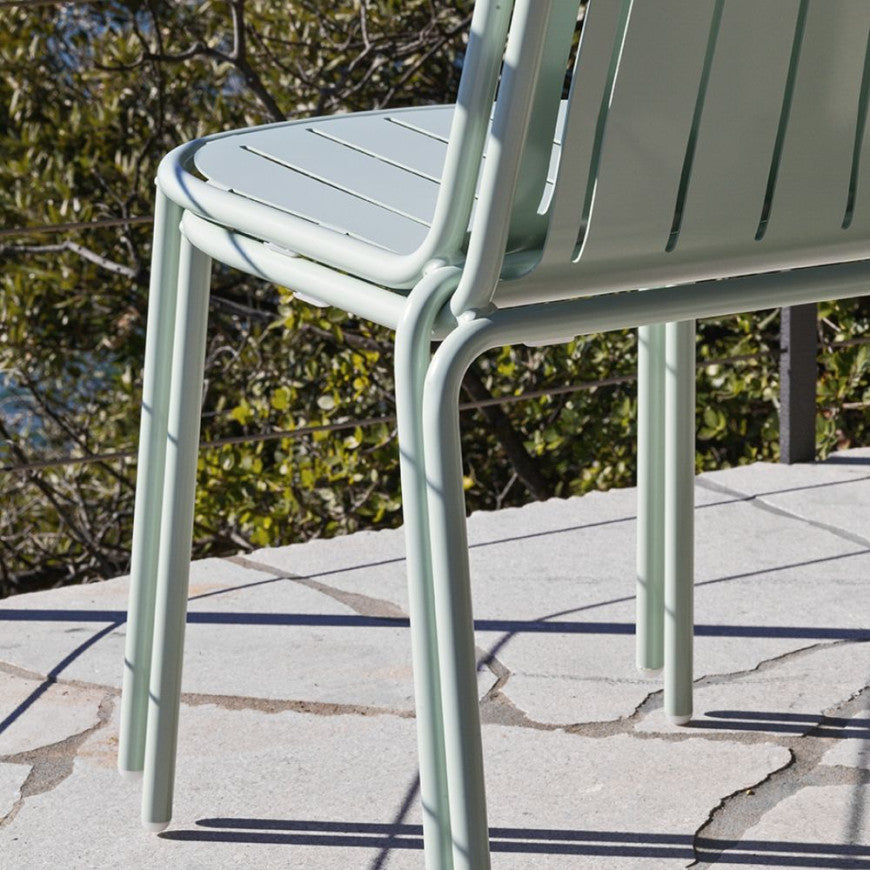 Abitarearreda Sedia Easy outdoor di Connubia, in metallo, impilabile | Il mio negozio