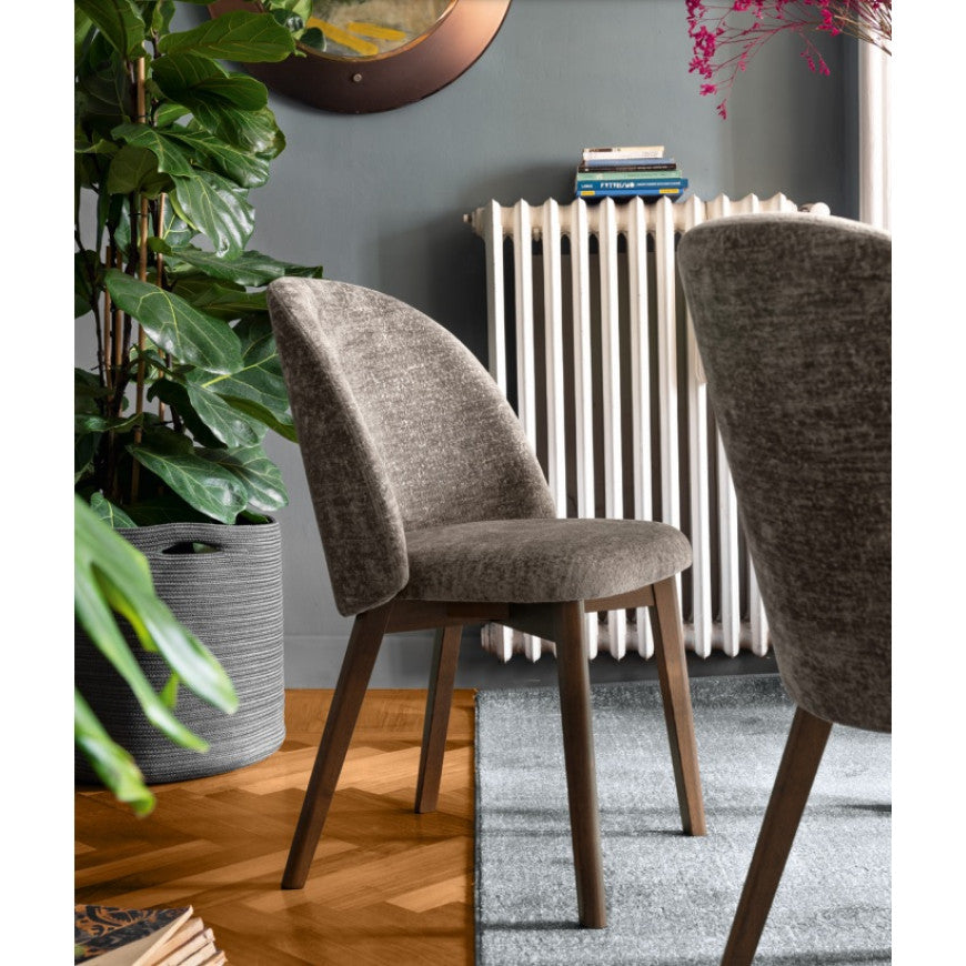 Abitarearreda Sedia Tuka Mid imbottita con struttura in legno Connubia | Il mio negozio