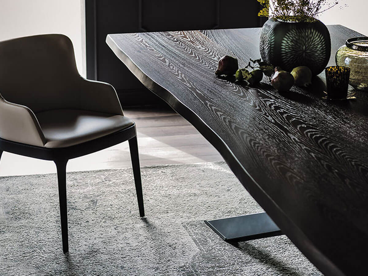 Cattelan Italia Spyder Wood Tavolo L. 240 - Rovere Bruciato/Base Grafite | Il mio negozio