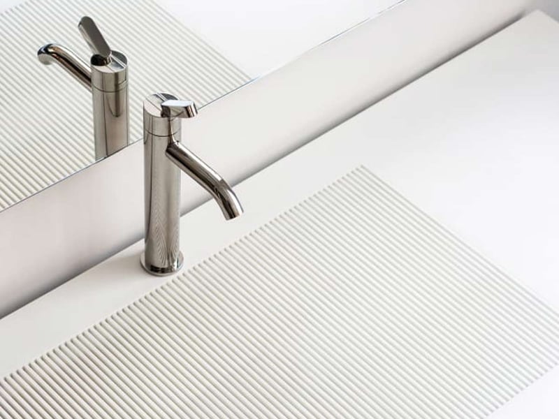 Agape Square Miscelatore per Lavabo Monoforo