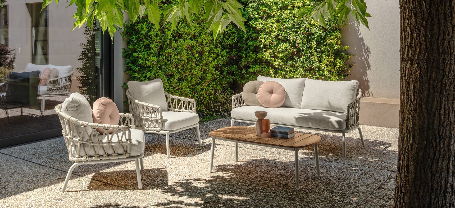 Talenti Iris Collection – Warm White/Castle White Set