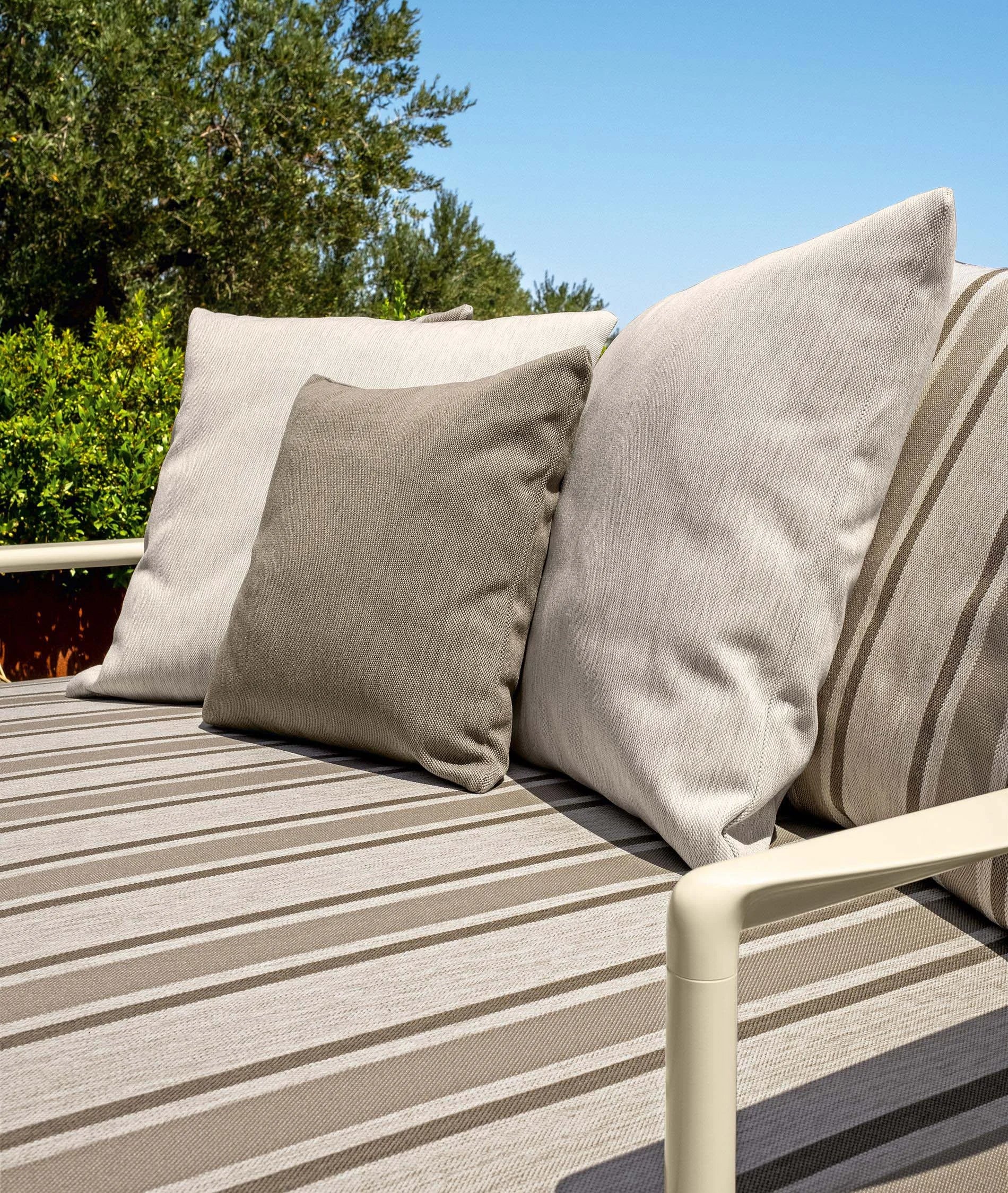 Talenti Nalu Lovebed