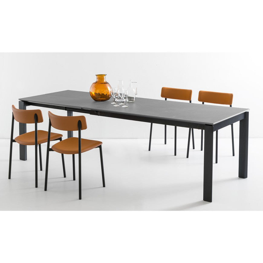 Abitarearreda Tavolo Eminence Fast allungabile rettangolare con piede in metallo Connubia | Il mio negozio