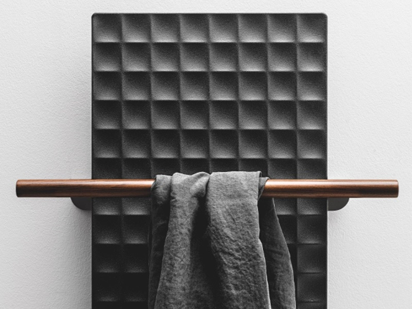 Antrax IT Waffle V – Radiatore a Parete | Il mio negozio